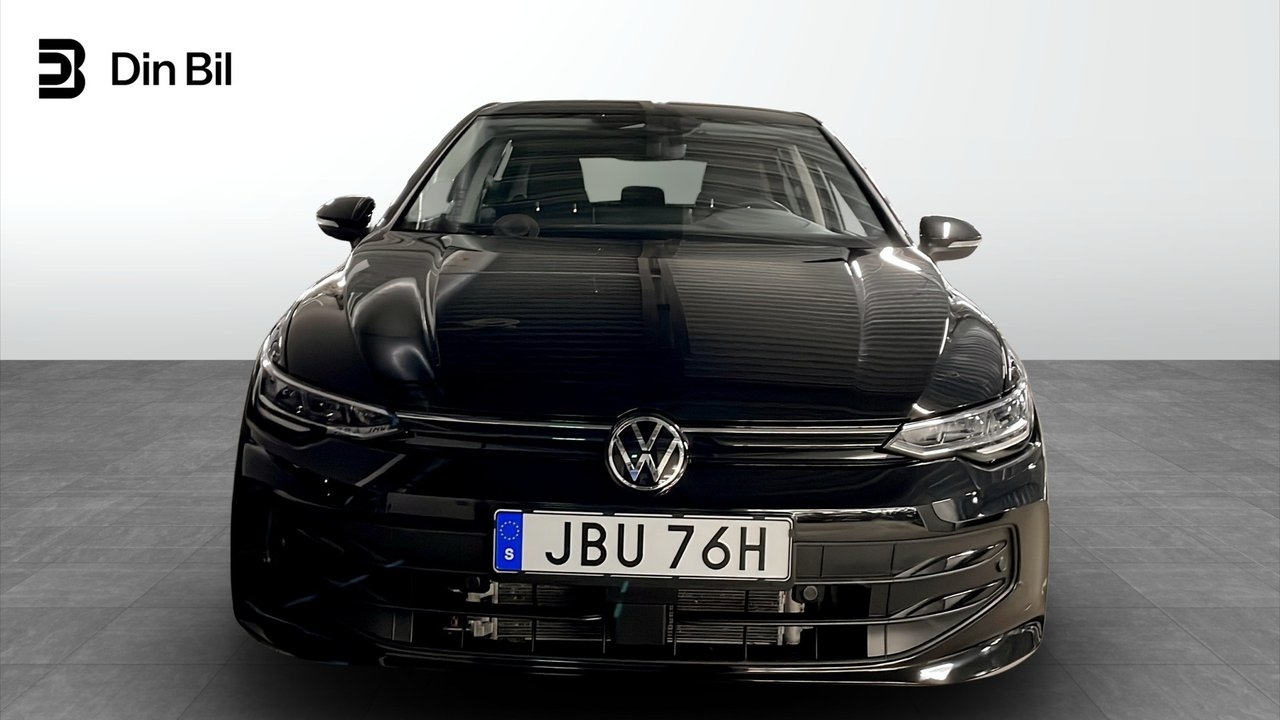 Volkswagen Golf 1.5 eTSI 2026, bild 4/10