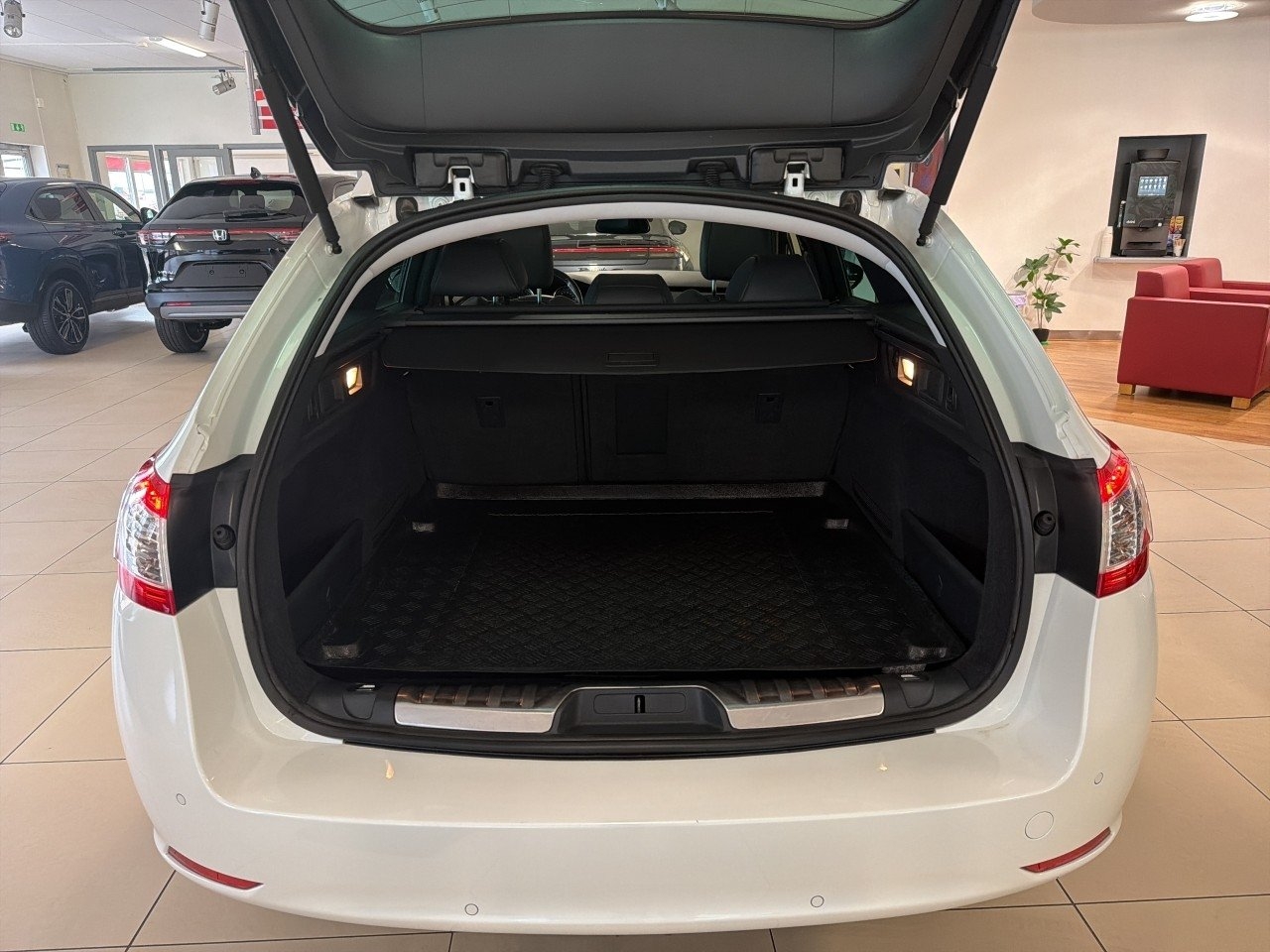 Peugeot 508 HDi FAP 140 Allure 2014, bild 7/10