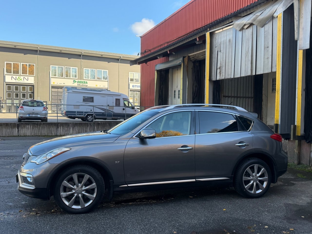 Infiniti QX50 2016, bild 6/10