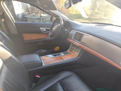 Jaguar XF 3.0 V6 Diesel 2011, bild 3/3