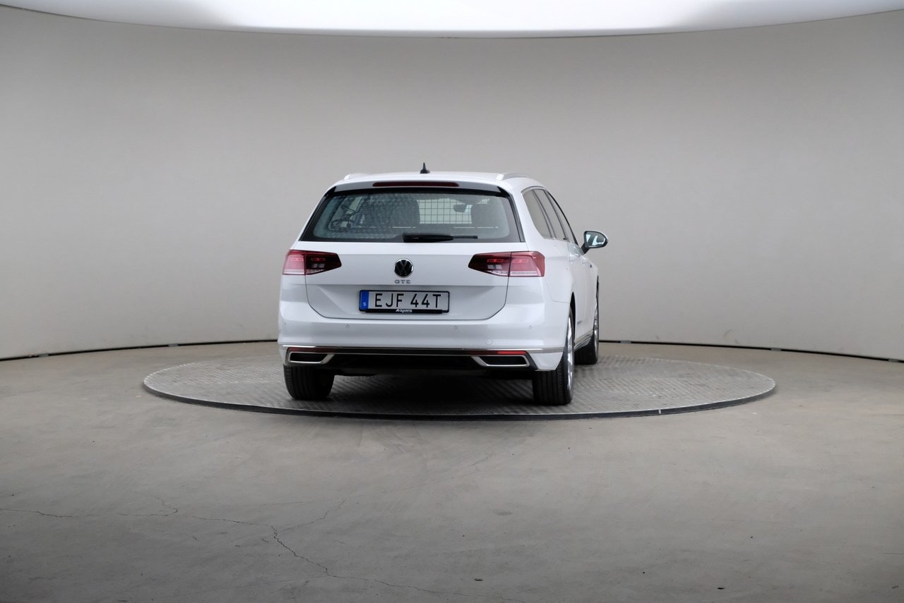 Volkswagen Passat GTE 2022, bild 5/10