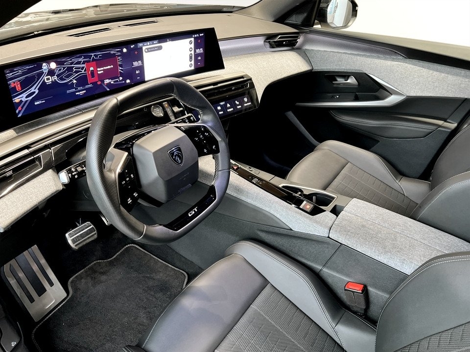 Peugeot 5008 1.2 Hybrid 145 GT 2025, bild 5/10