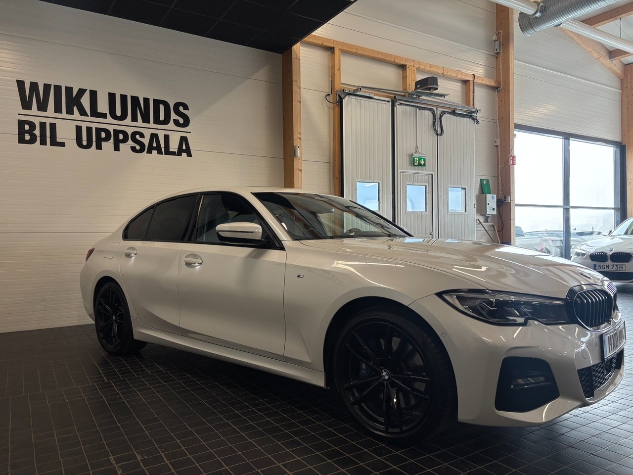 BMW 330e M Sport 2021, bild 2/10
