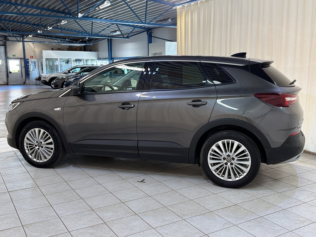 Opel Grandland X 1.6 Diesel 2018, bild 3/10