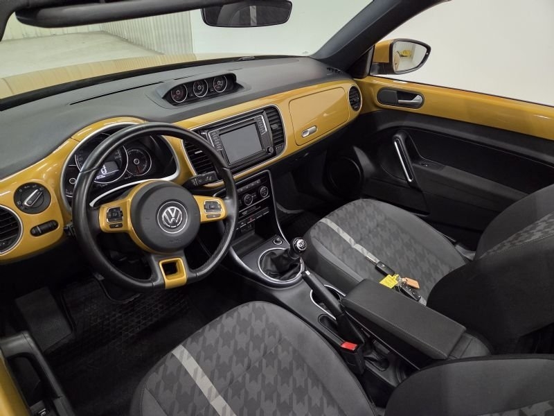 Volkswagen Beetle 1.2 TSI 2017, bild 7/10