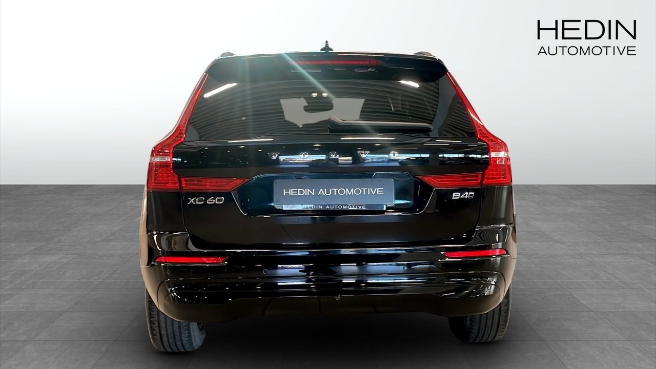 Volvo XC60 B4 Diesel Momentum 2022, bild 7/10