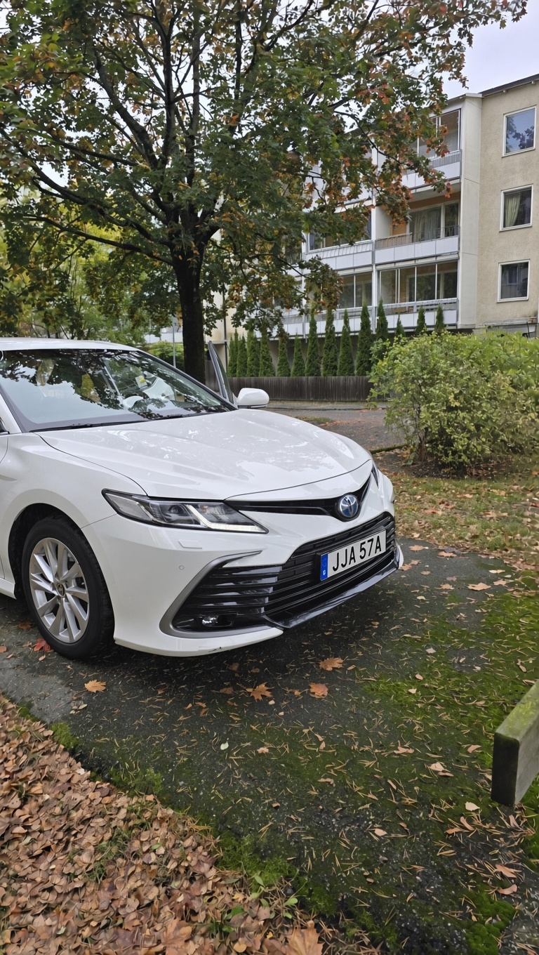 Toyota Camry 2024, bild 7/8