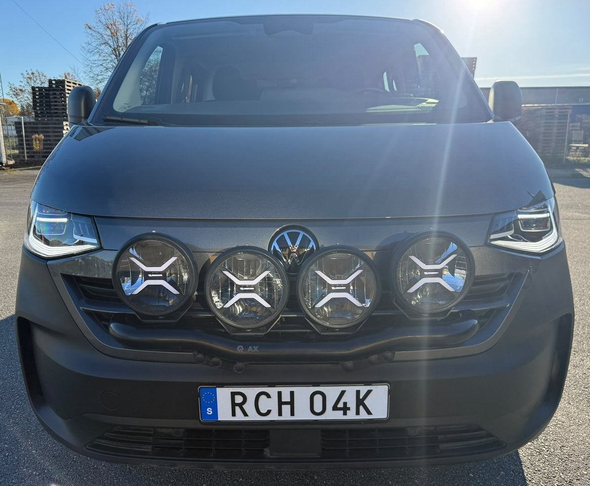 Volkswagen Transporter 2.0 TDI 2025, bild 2/10