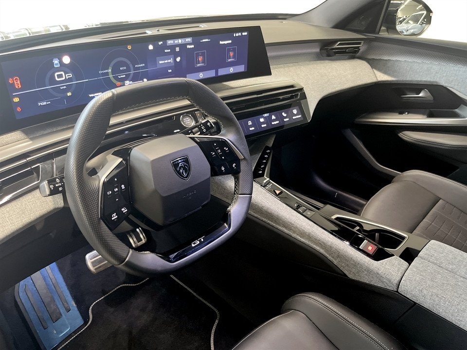 Peugeot 5008 1.2 Hybrid 145 GT 2025, bild 5/10