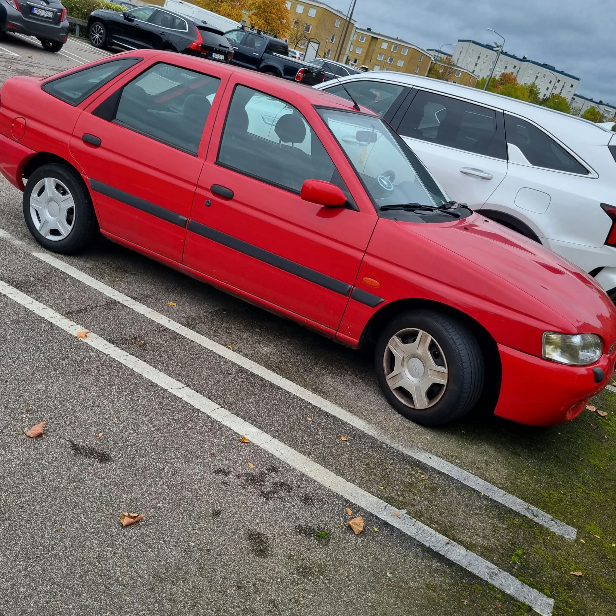 Ford Escort 1.6 16V 1998, bild 4/4