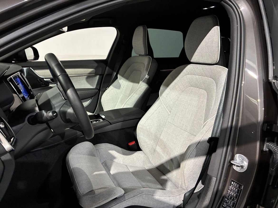 Volvo V90 T6 Plus Dark 2025, bild 5/10
