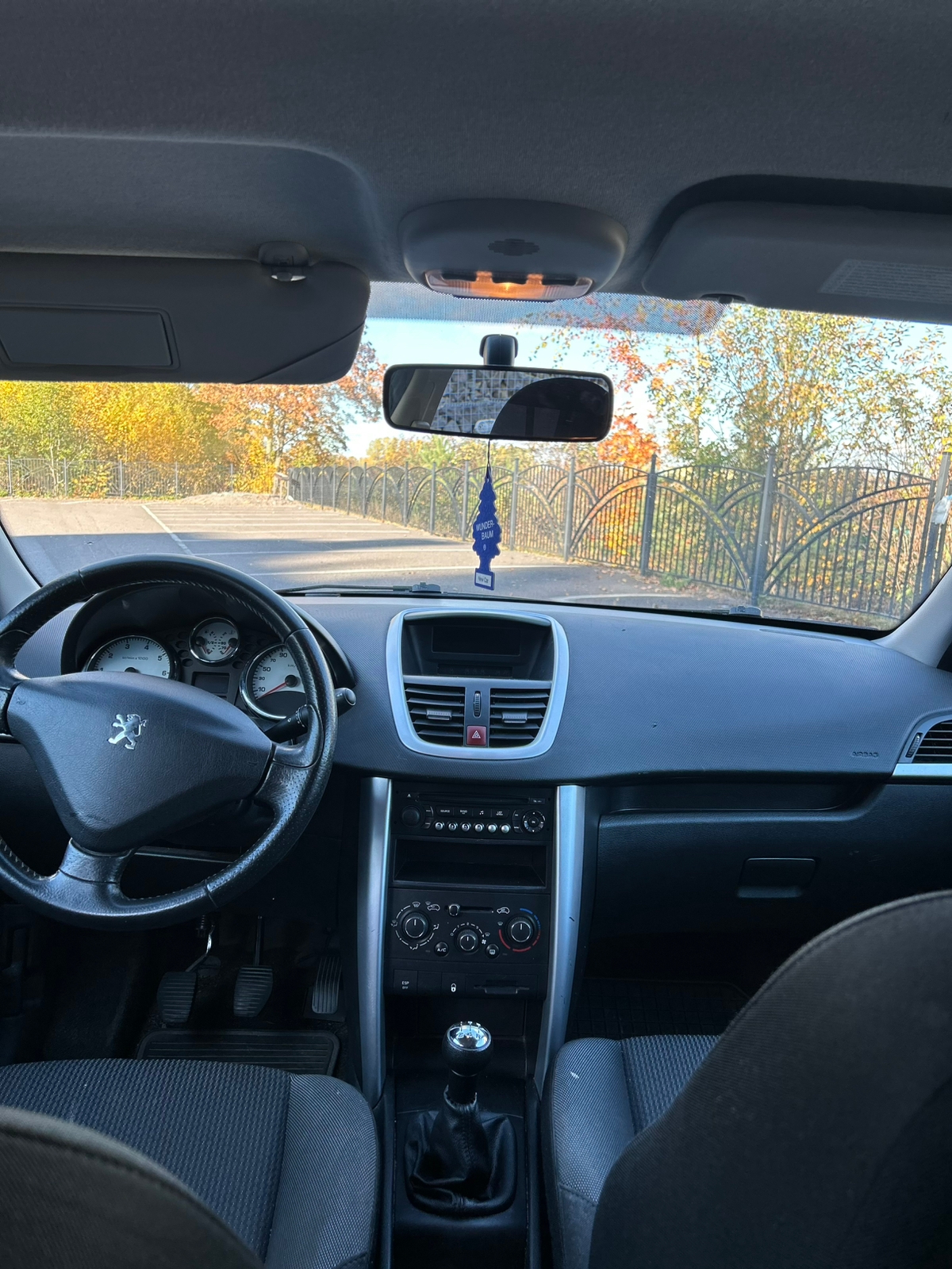 Peugeot 207 95 VTi 2011, bild 7/8