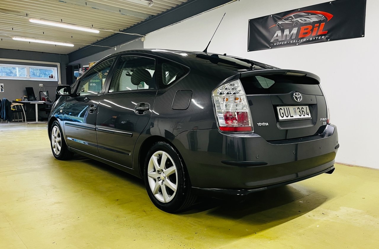 Toyota Prius 1.5 Hybrid 2008, bild 3/10