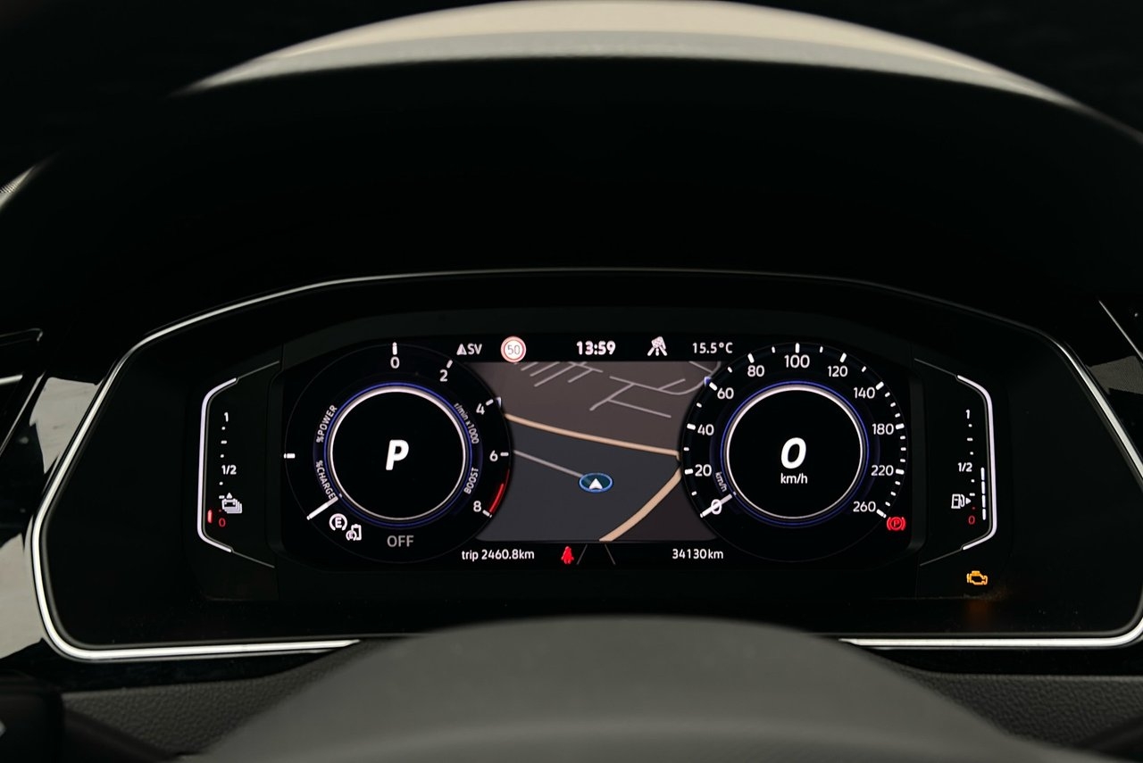 Volkswagen Passat GTE 2022, bild 7/10