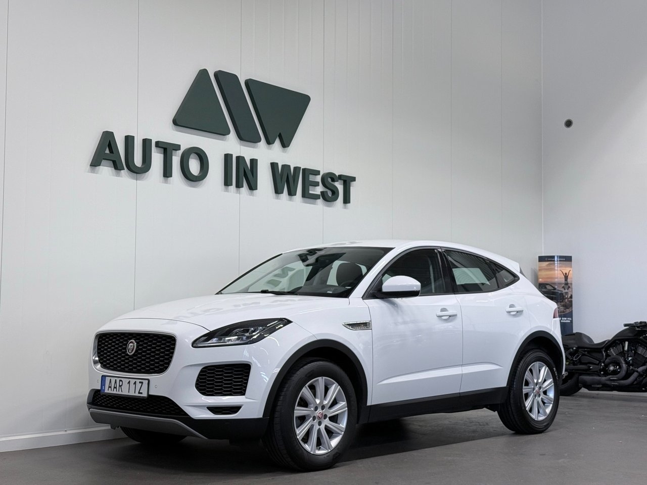 Jaguar E-Pace D150 2019, bild 2/10