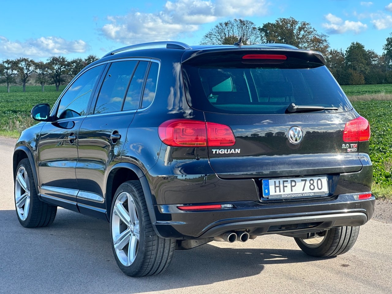 Volkswagen Tiguan 2.0 TDI SCR R-Line 2016, bild 6/10