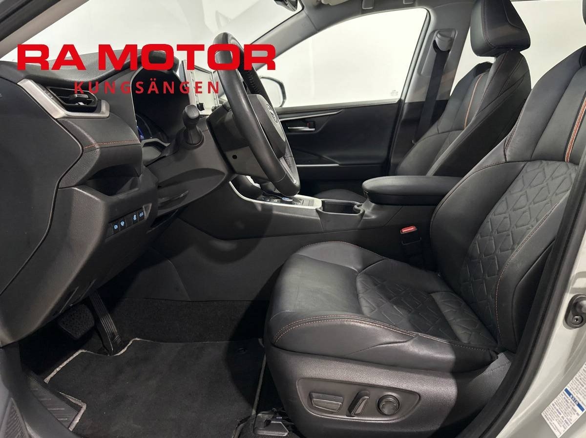 Toyota RAV4 2.5 Hybrid 2022, bild 7/10