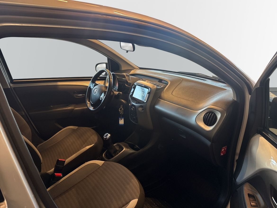 Toyota Aygo X-Play 2020, bild 7/10