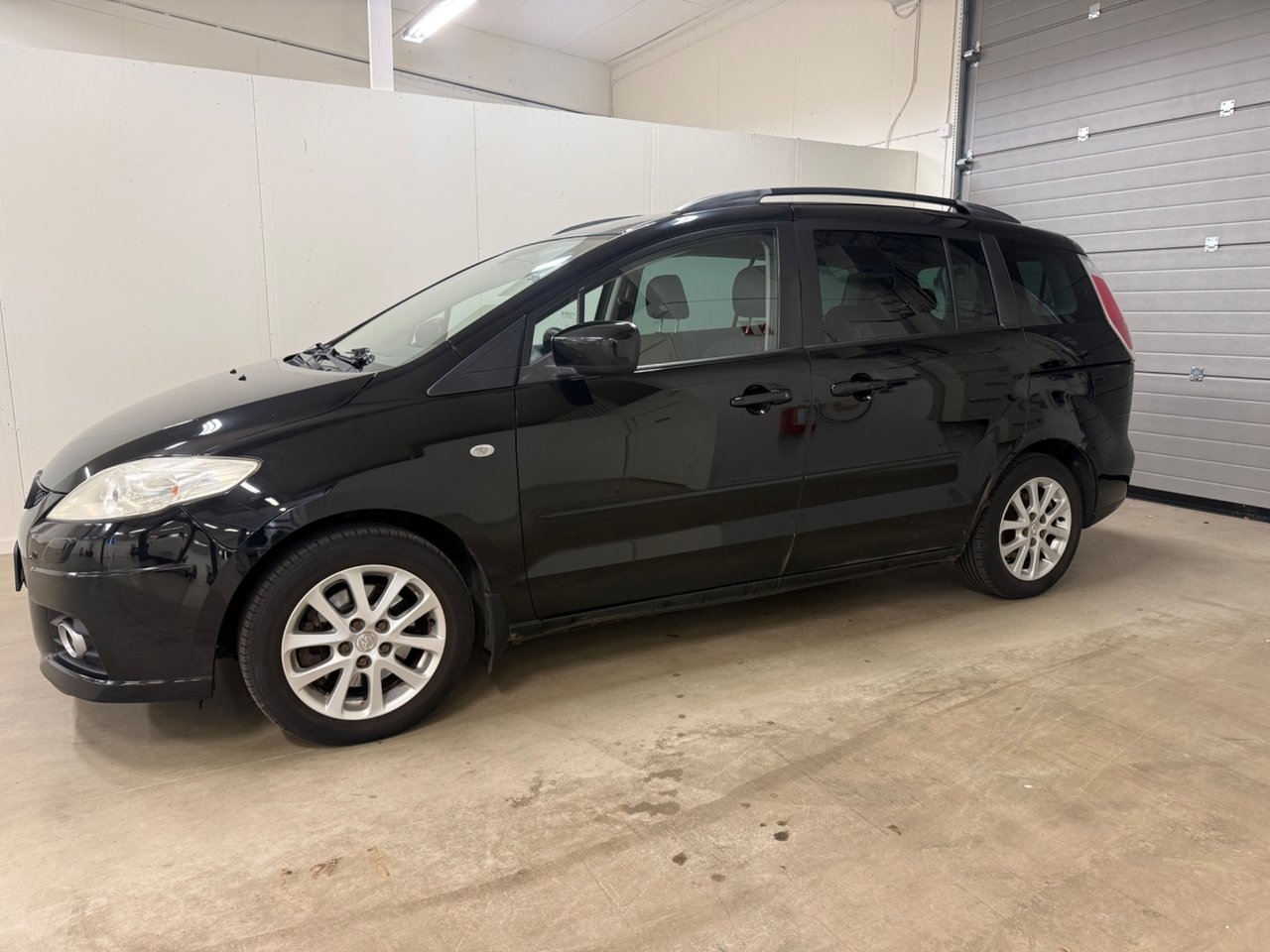 Mazda 5 2.0 2009, bild 2/10