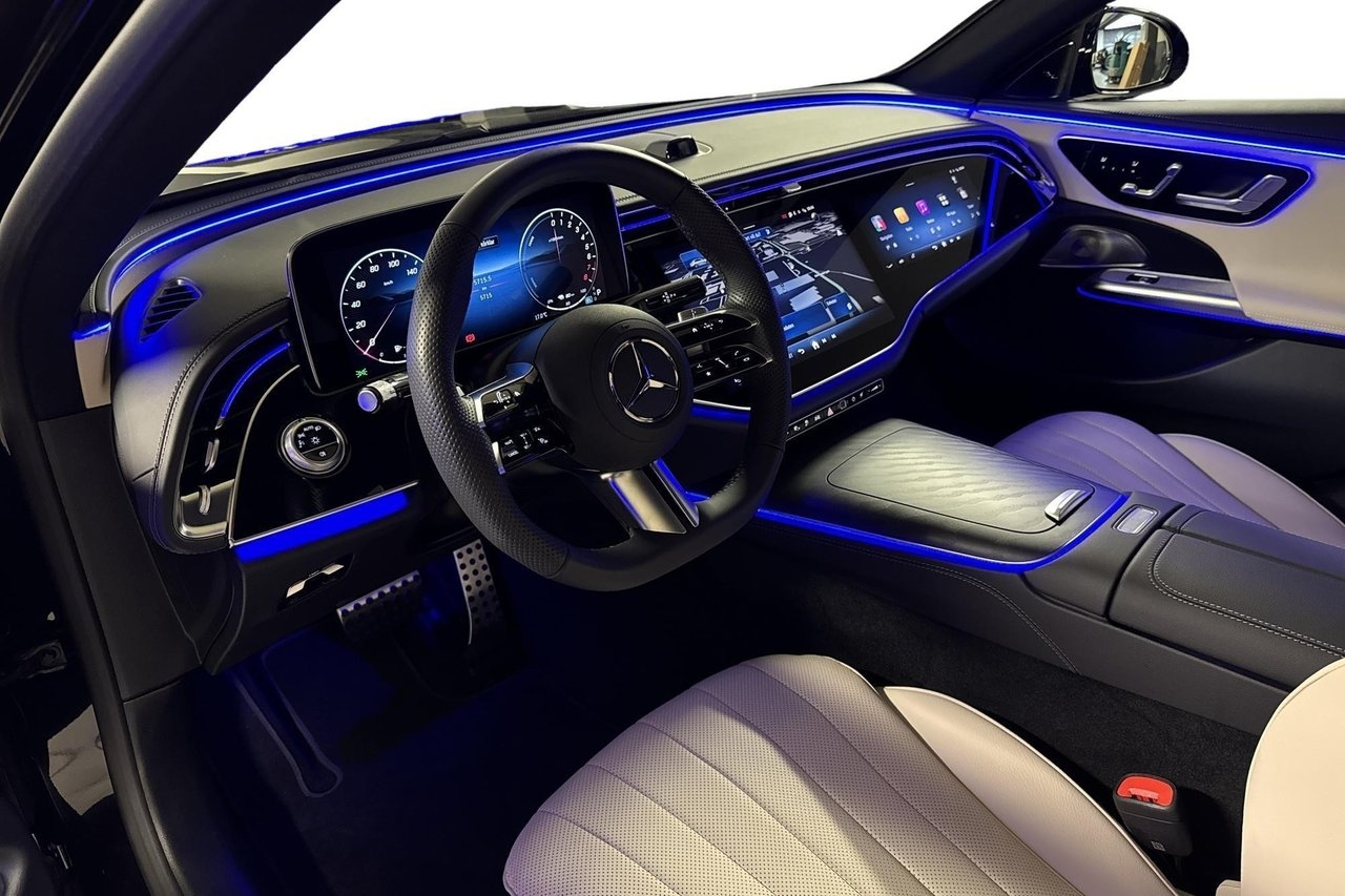 Mercedes-Benz 400 2026, bild 7/10