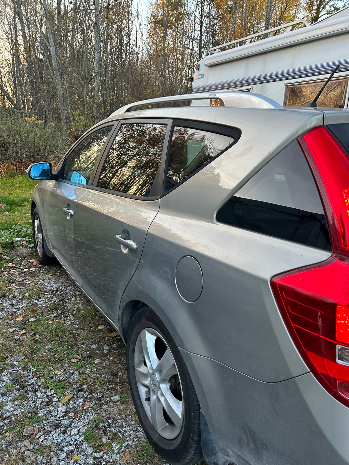 Kia Ceed 1.6 2010, bild 3/9