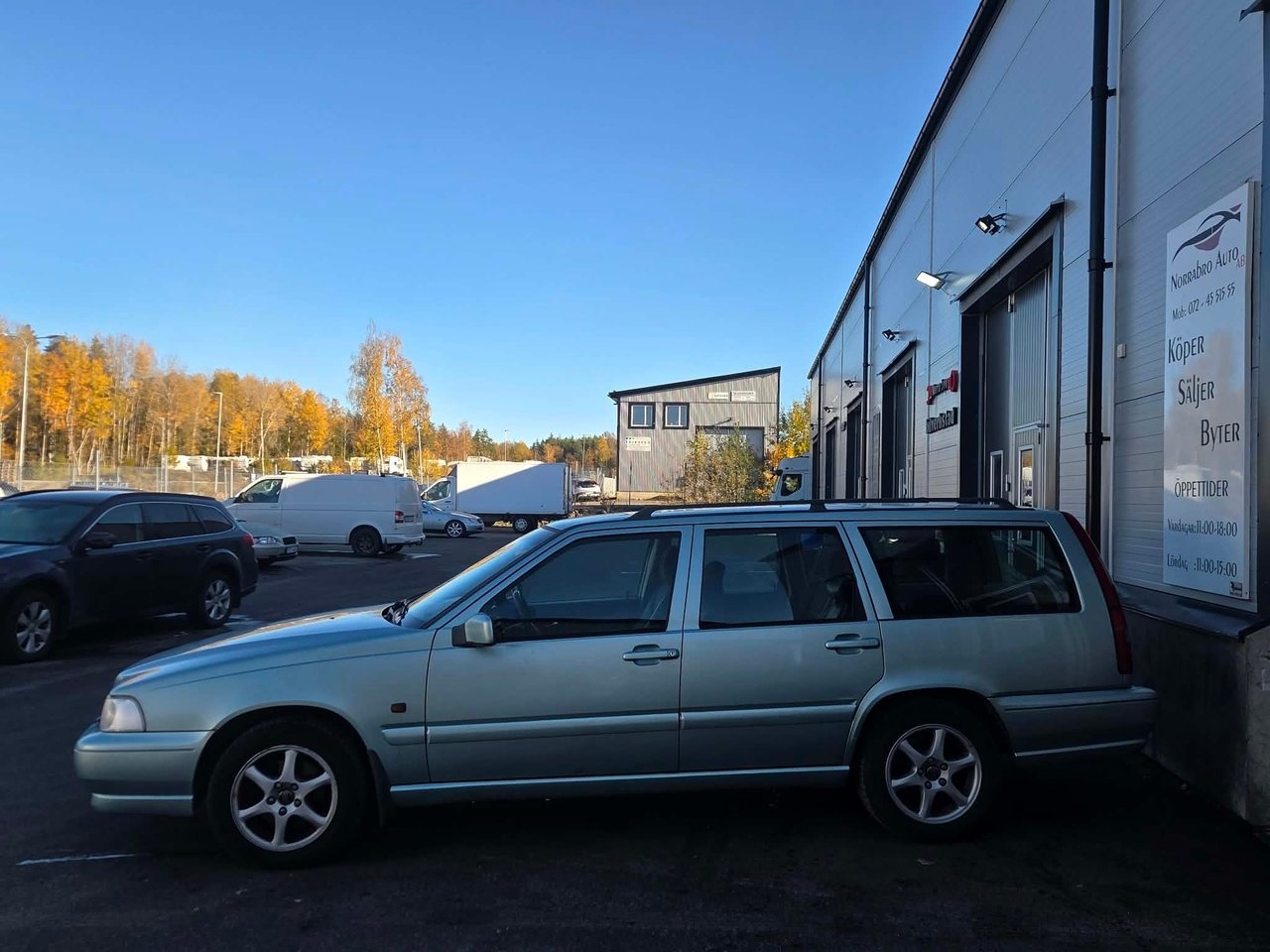 Volvo V70 2.5 Bi-Fuel 1997, bild 3/10