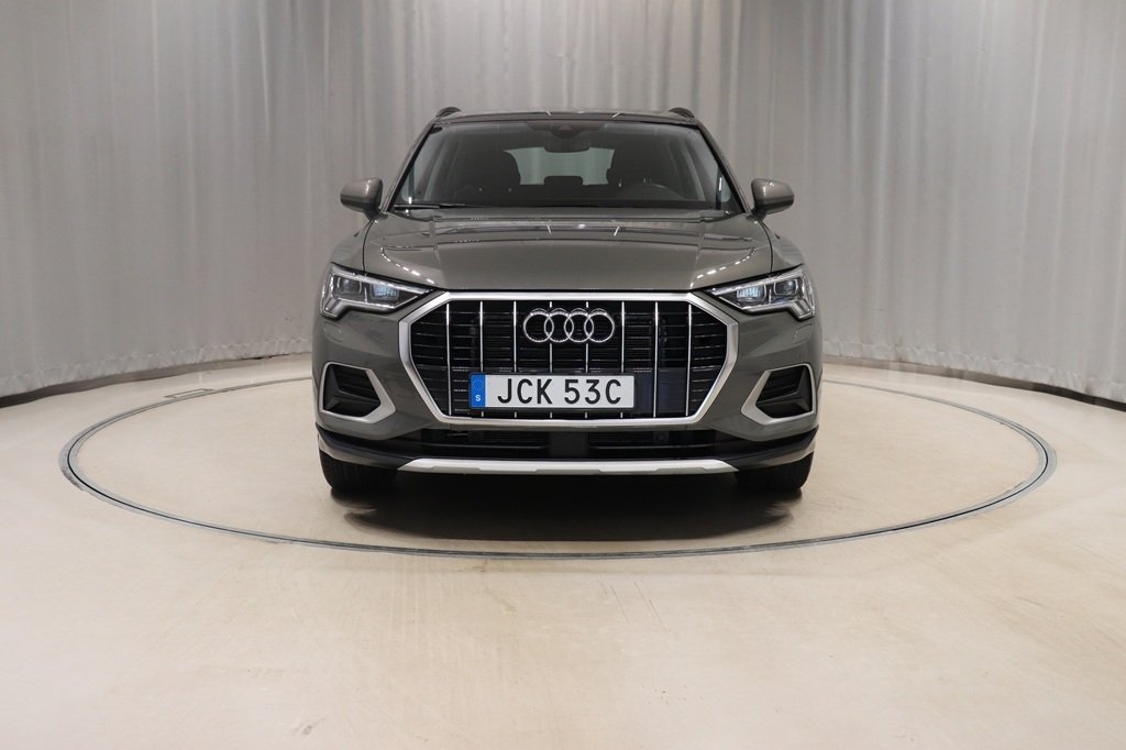 Audi Q3 35 TFSI Advanced 2025, bild 2/10
