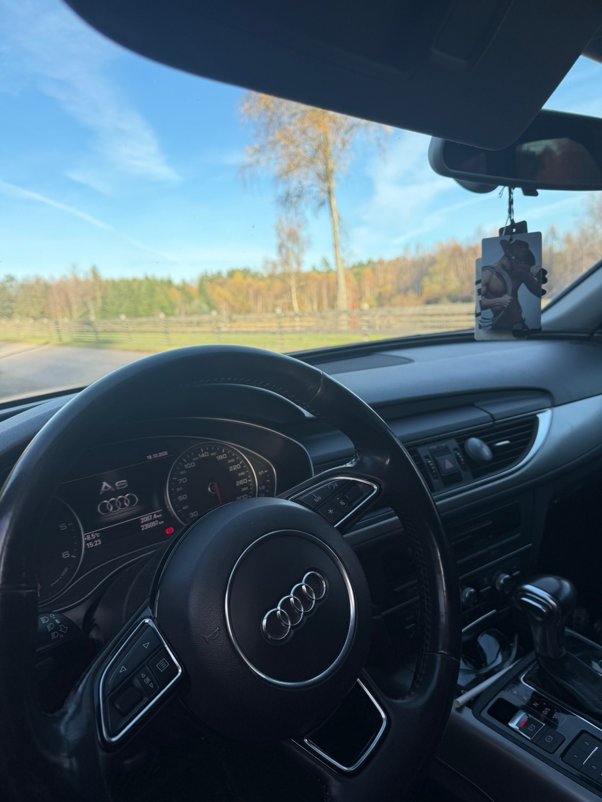 Audi A6 2.0 TDI 2013, bild 2/6