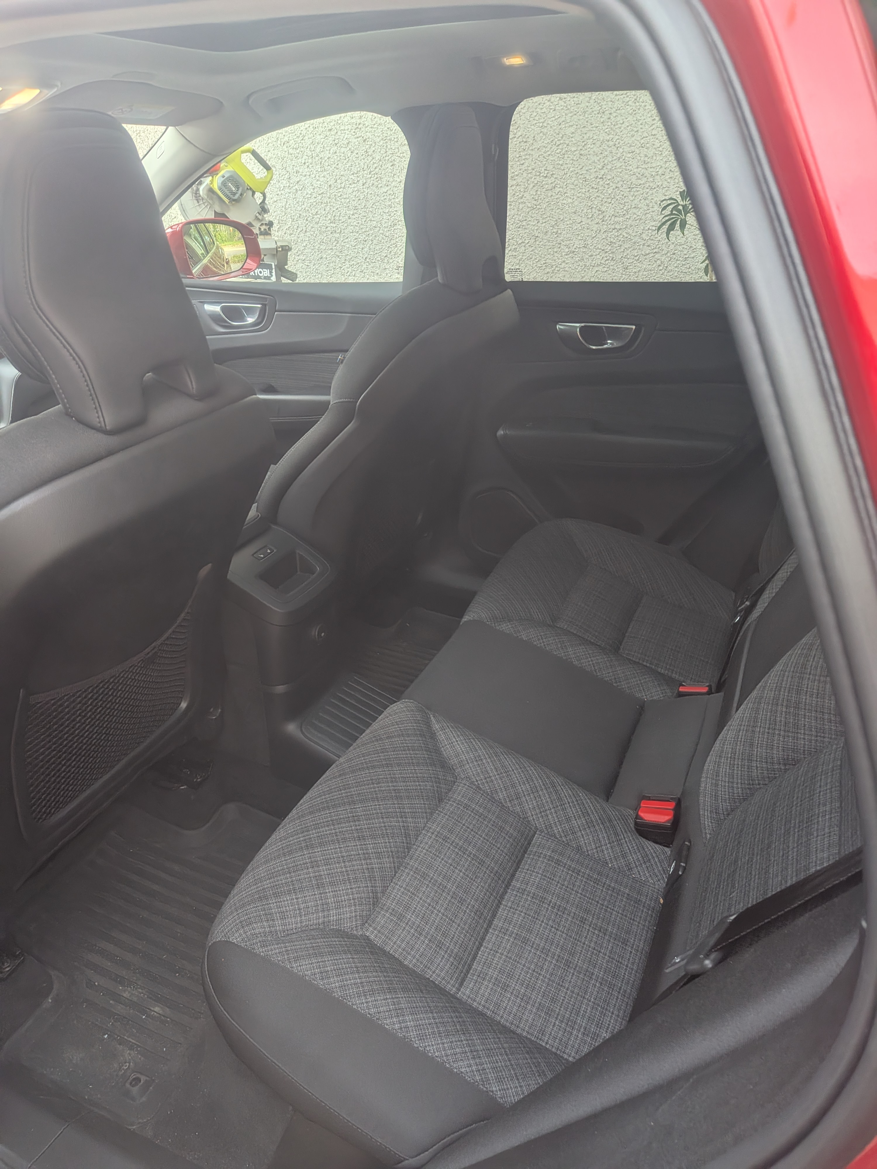 Volvo XC60 T6 2023, bild 3/6
