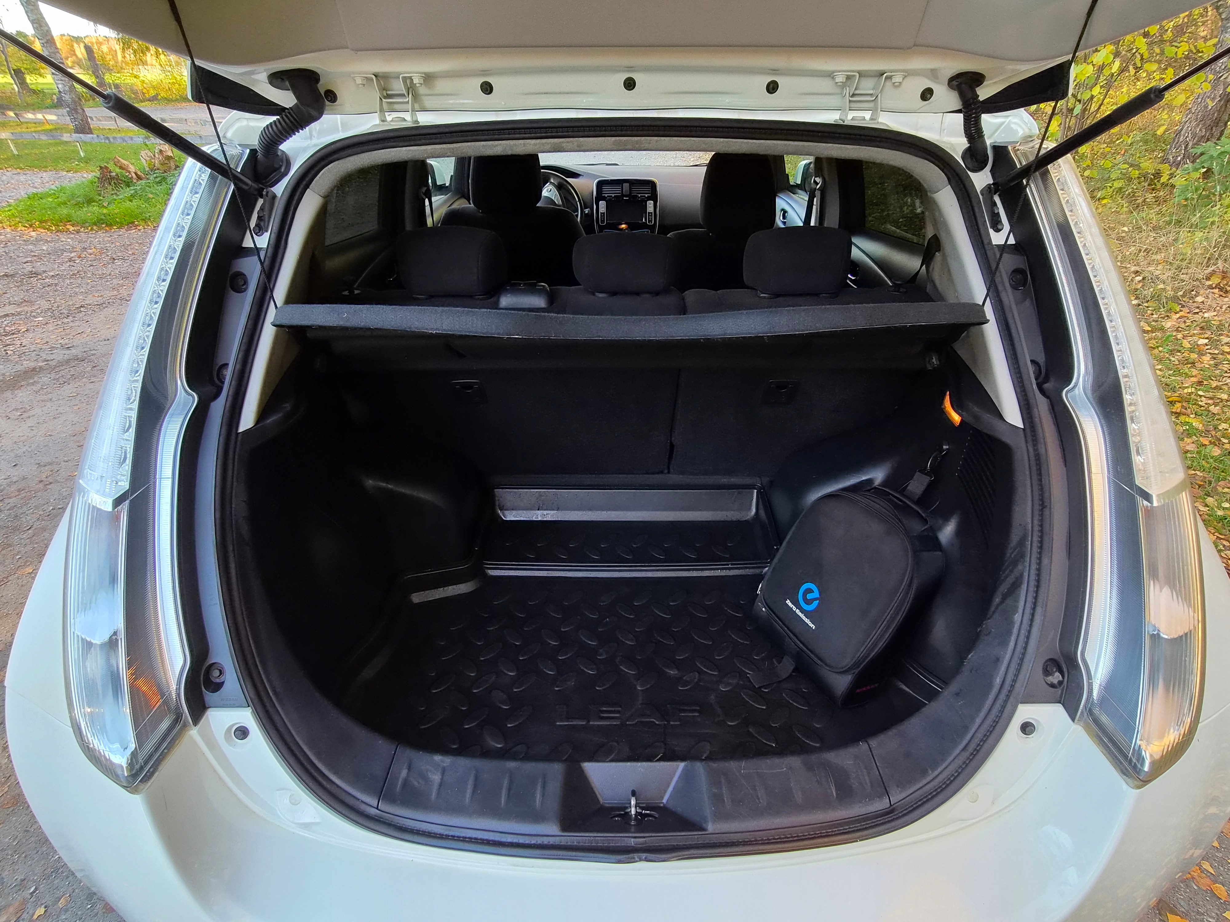 Nissan Leaf 2016, bild 4/9