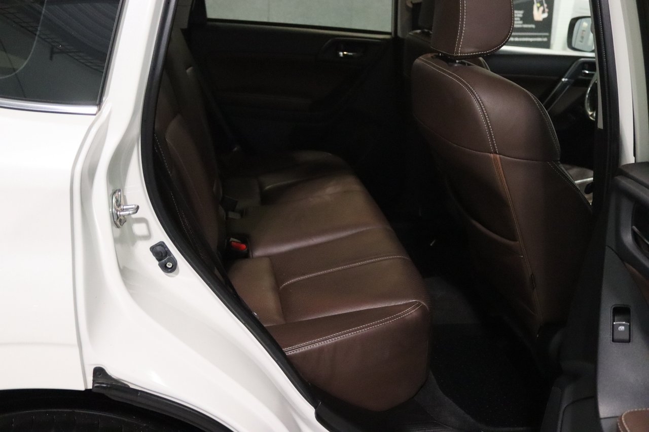 Subaru Forester 2.0D Edition 2016, bild 6/10