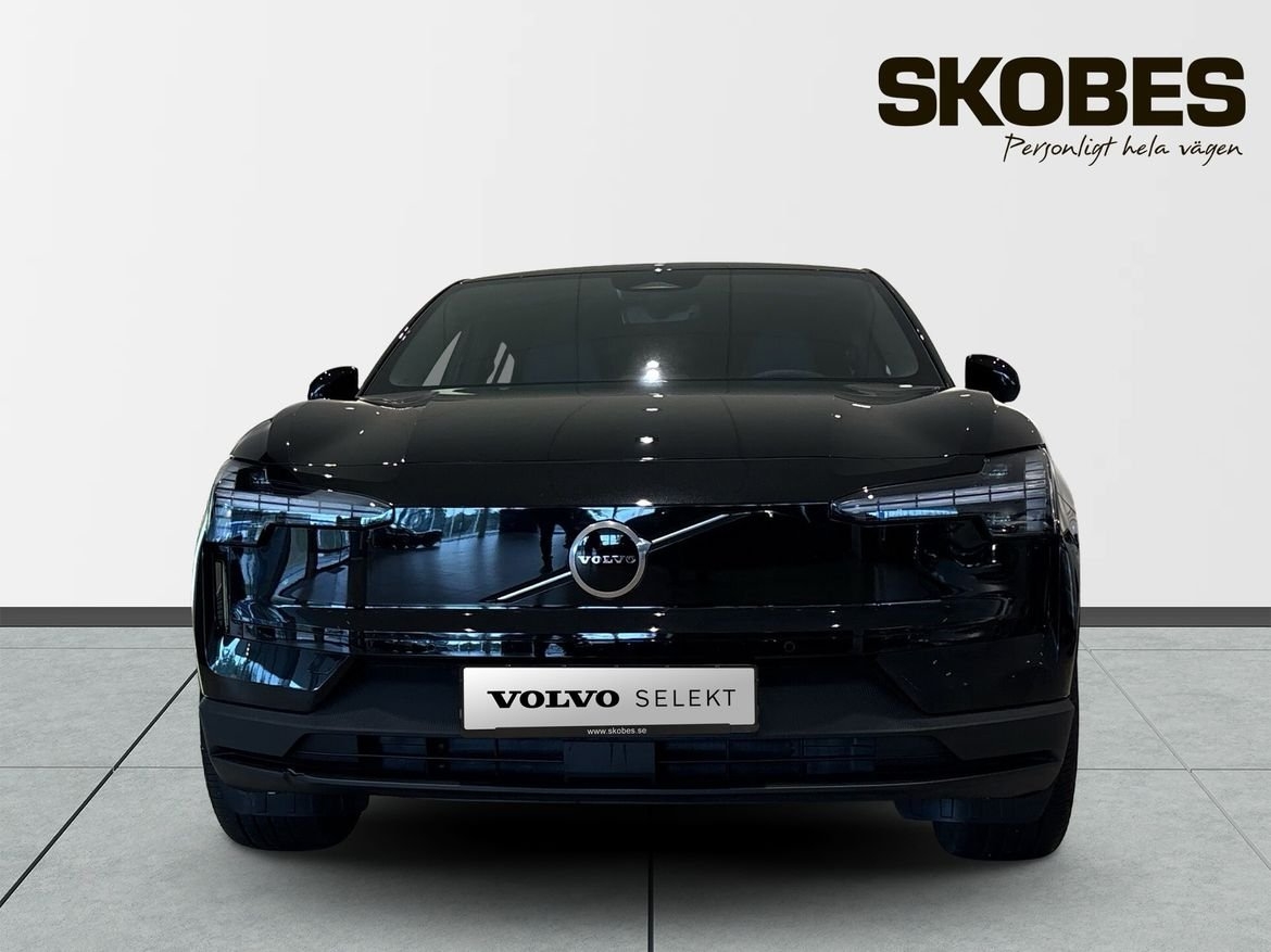 Volvo EX30 Extended Range Plus 2026, bild 2/10