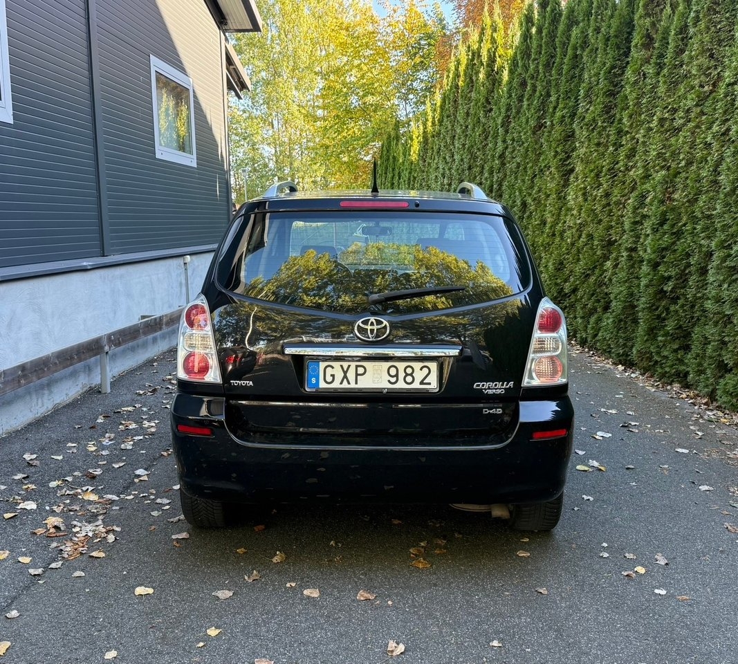 Toyota Corolla Verso 2008, bild 4/8