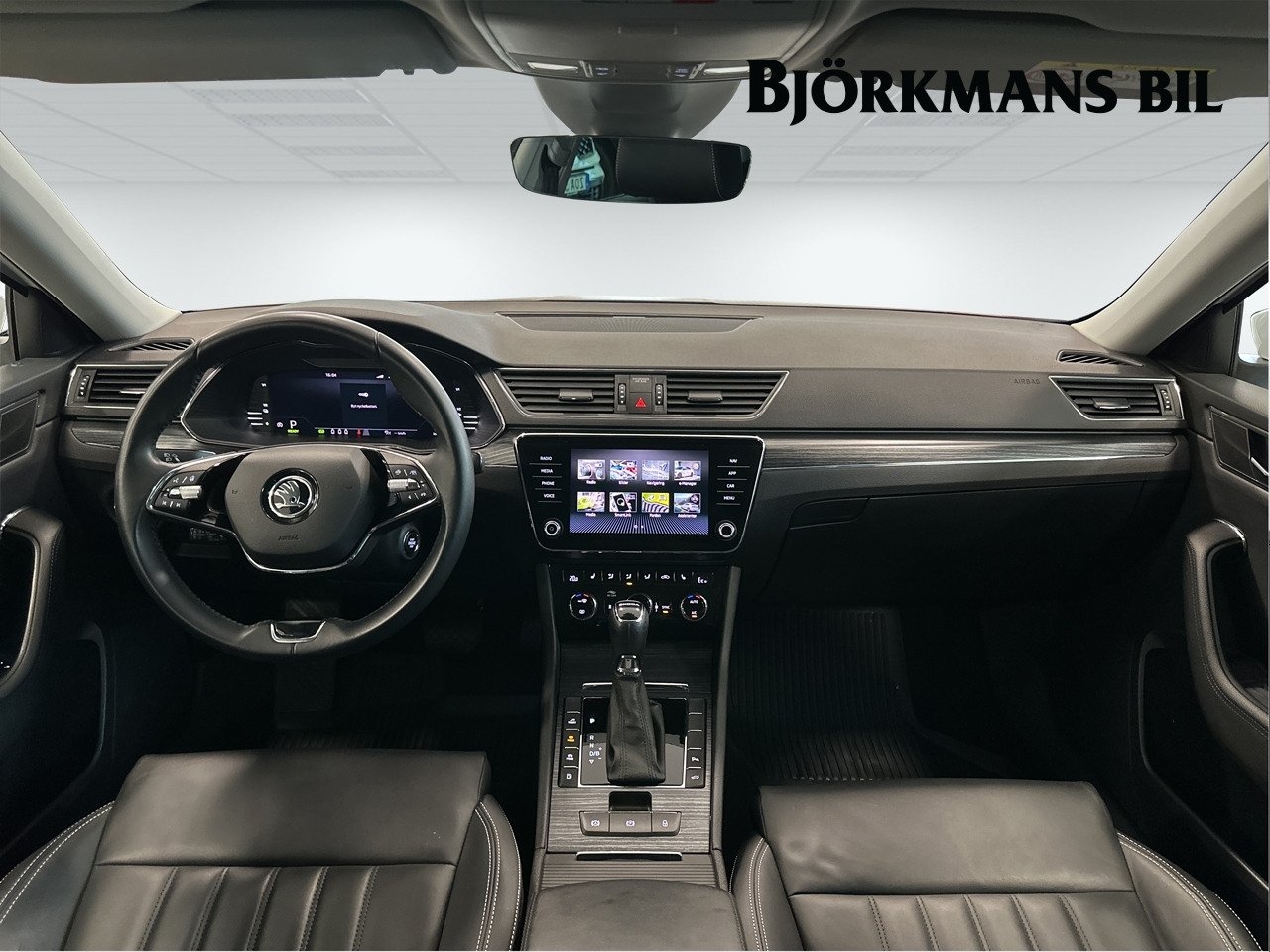 Skoda Superb 1.4 TSI iV Style Business 2023, photo 6/10