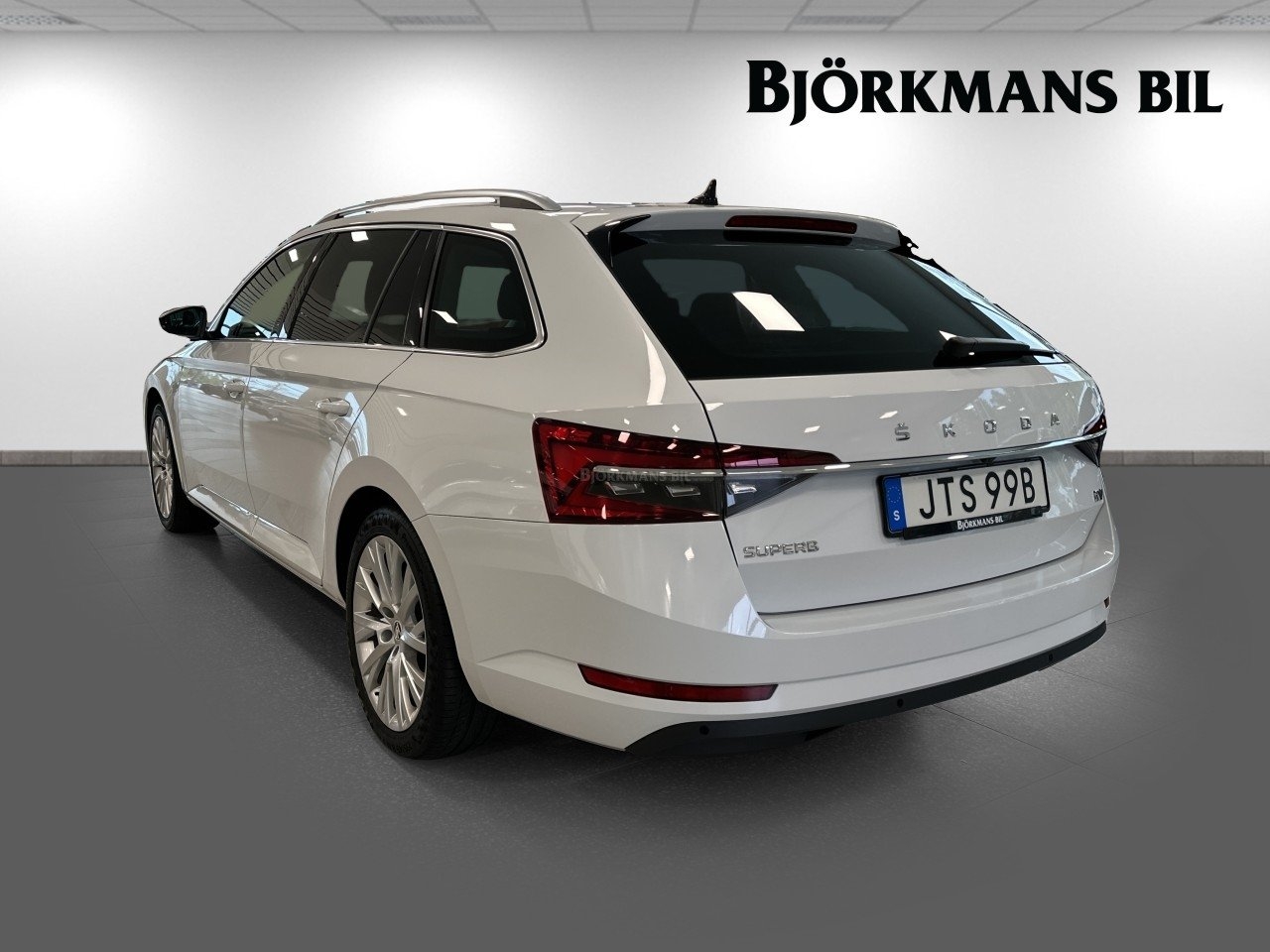 Skoda Superb 1.4 TSI iV Style Business 2023, photo 5/10