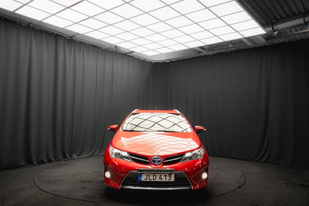 Toyota Auris 1.8 Hybrid Active Edition 2014, bild 3/10
