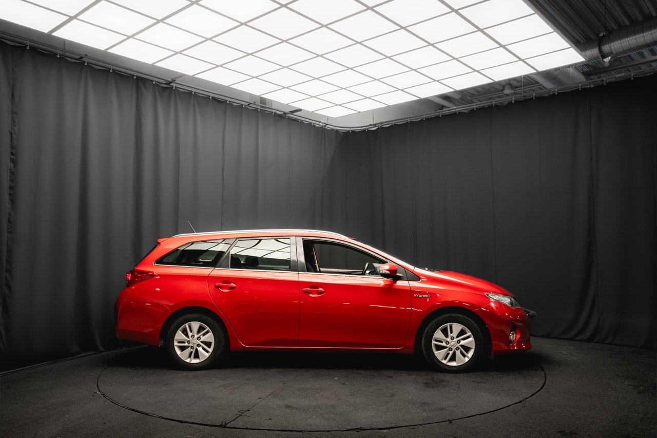 Toyota Auris 1.8 Hybrid Active Edition 2014, bild 6/10