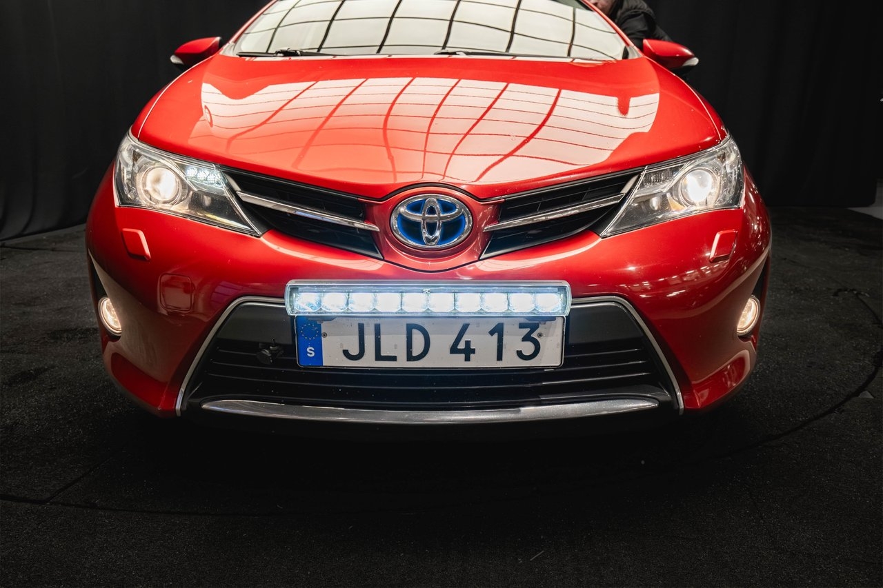 Toyota Auris 1.8 Hybrid Active Edition 2014, bild 4/10