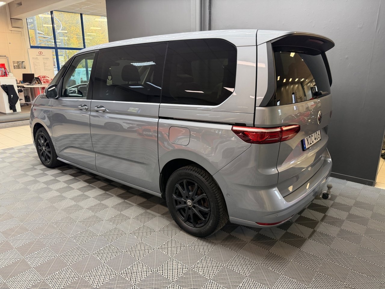 Volkswagen Multivan 1.4 eHybrid 2022, bild 4/9