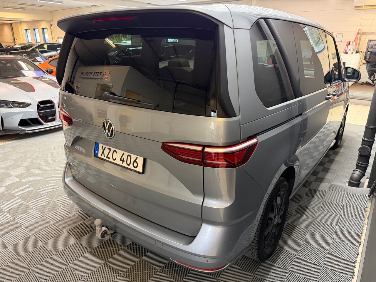 Volkswagen Multivan 1.4 eHybrid 2022, bild 5/9
