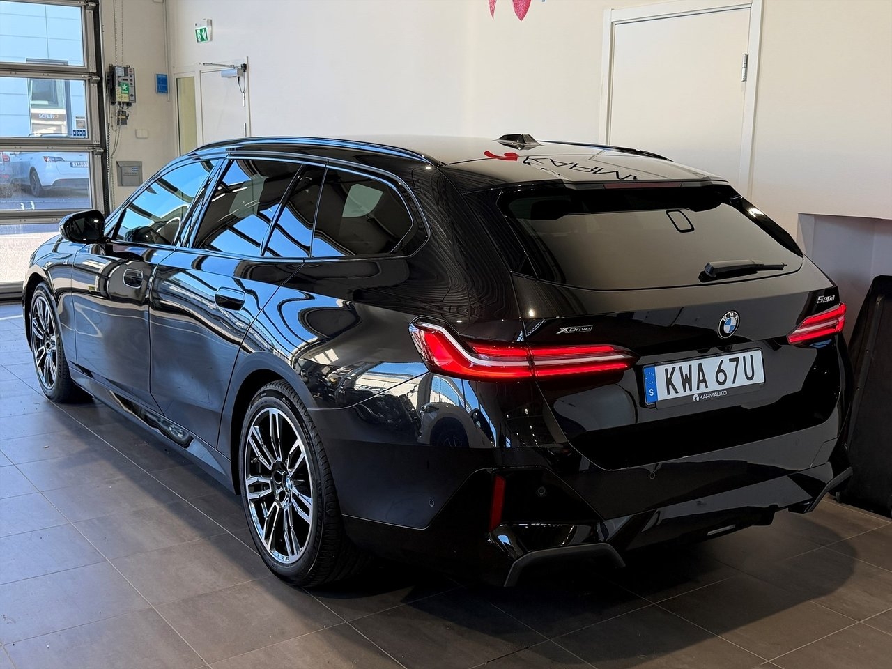 BMW 520d M Sport 2025, bild 2/10