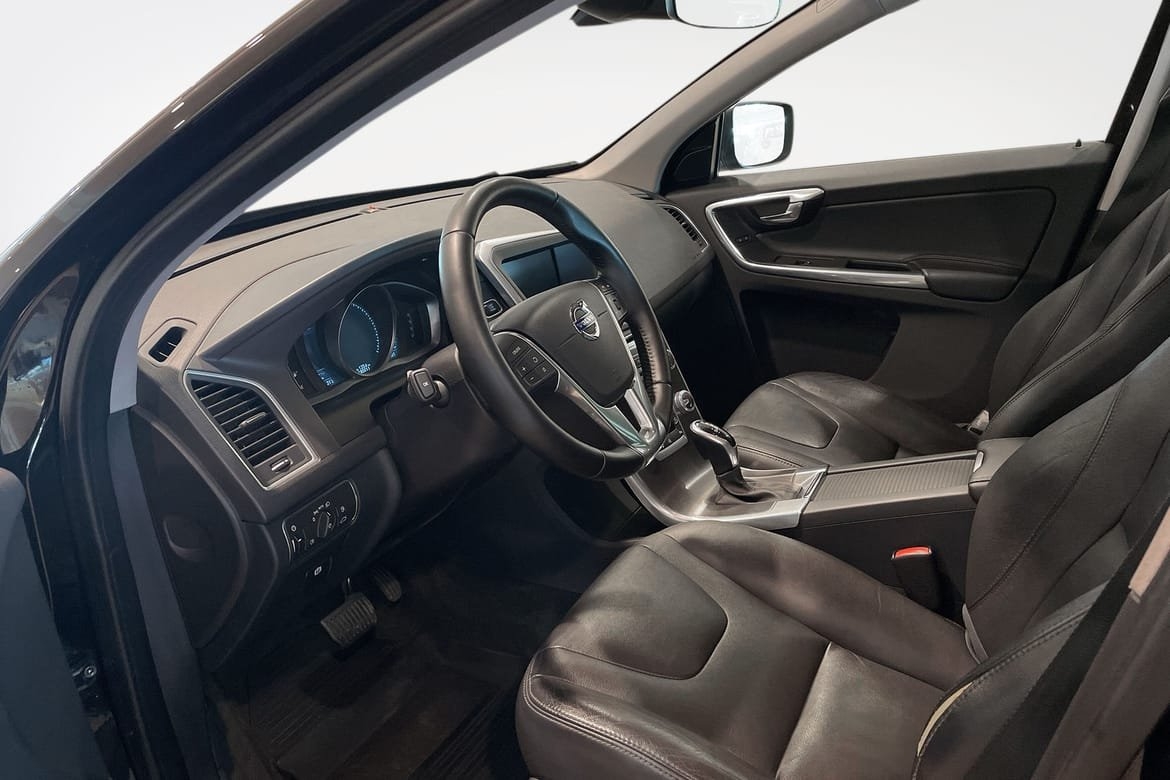 Volvo XC60 D4 Summum 2016, bild 6/10