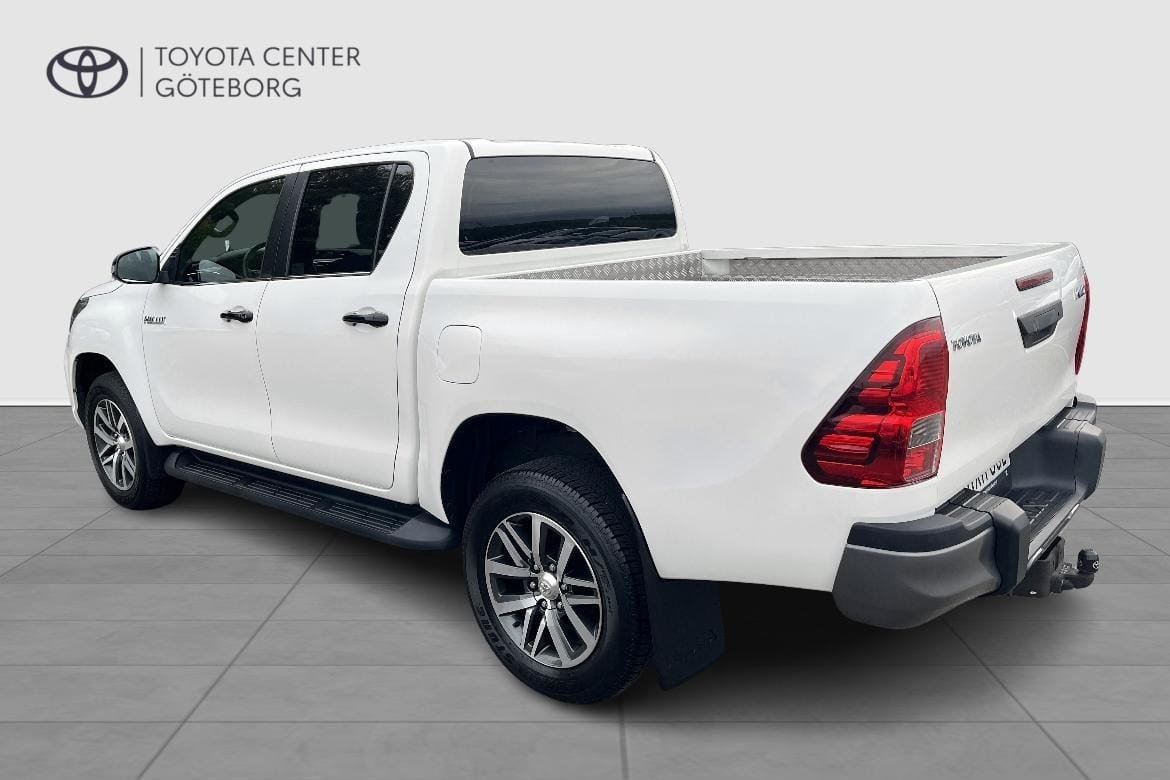 Toyota Hilux 2.4 D-4D 2019, bild 3/10