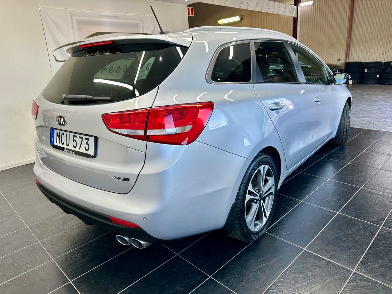 Kia Ceed 1.6 CRDi 136 GT Line 2016, bild 3/10