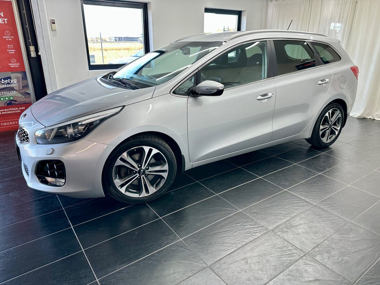 Kia Ceed 1.6 CRDi 136 GT Line 2016, bild 5/10