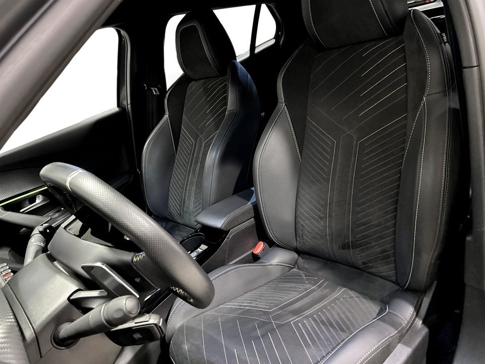 Peugeot 2008 1.2 PureTech 130 GT 2025, bild 5/10