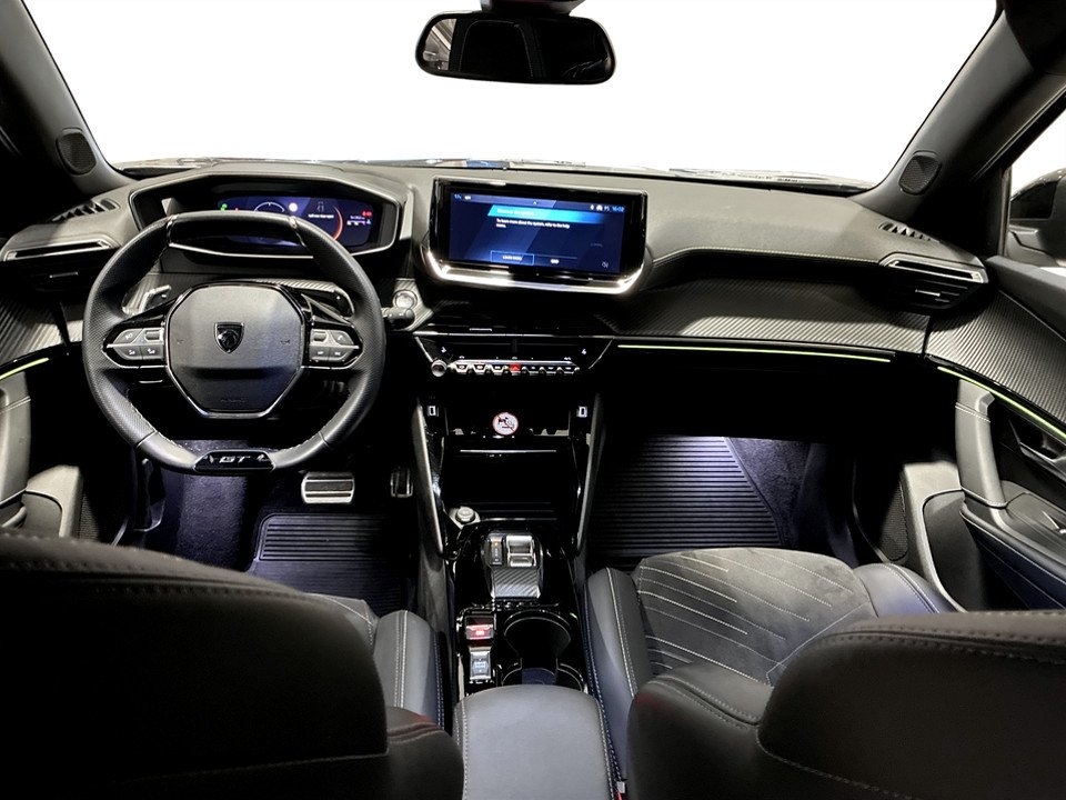 Peugeot 2008 1.2 PureTech 130 GT 2025, bild 6/10