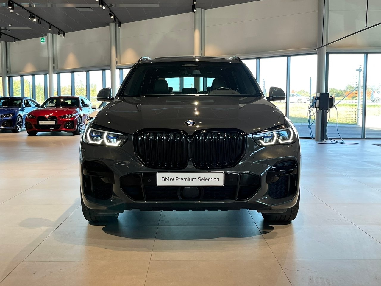 BMW X5 40d M Sport 2022, bild 2/10