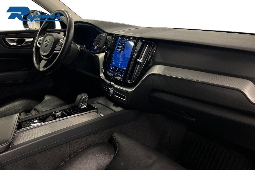 Volvo XC60 Plus Dark Edition 2024, bild 5/10