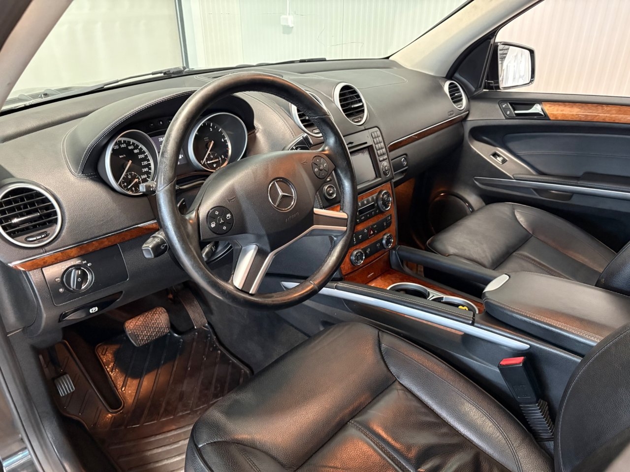Mercedes-Benz GL 350 CDI 2011, kuva 7/10